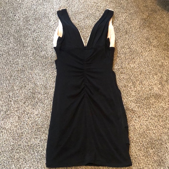 Super cute Formal/Homecoming/Wedding dress - Picture 4 of 7